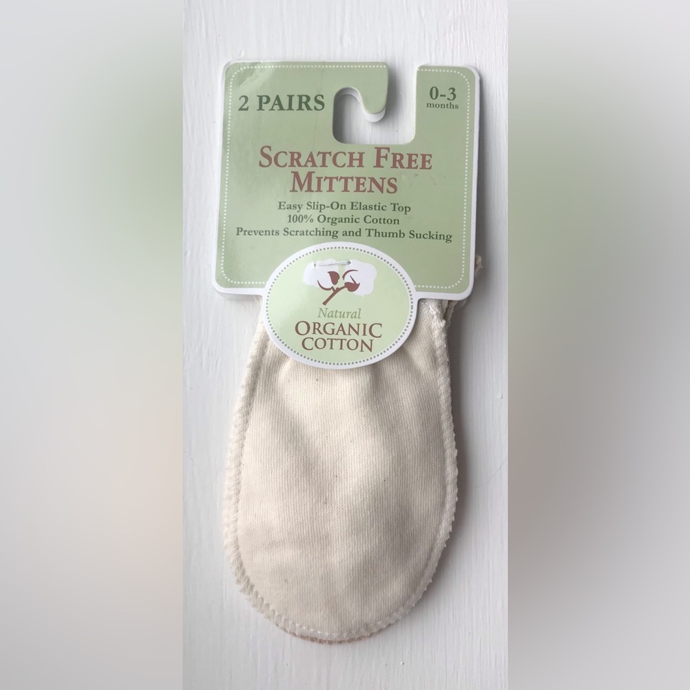 NWT! Two pairs of organic cotton mittens for newborns to prevent face scratches